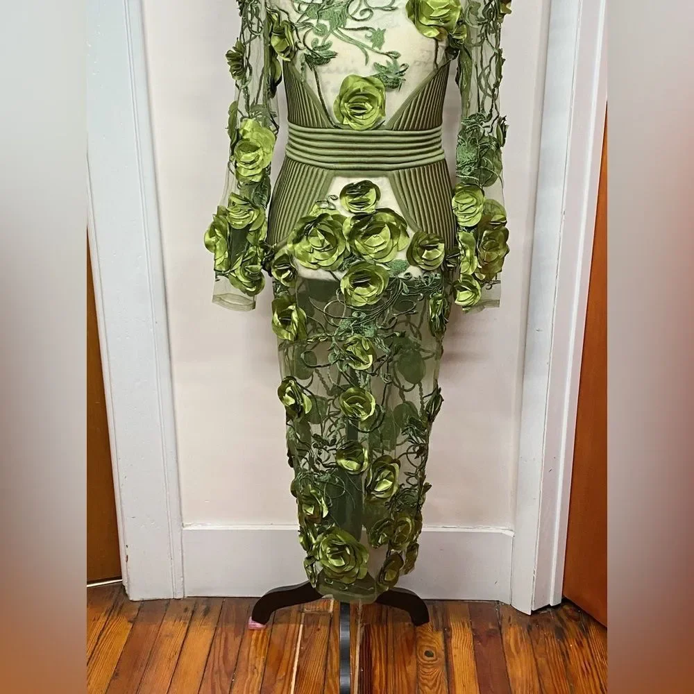 Zhivago Battle Lines Floral-Embellished Vendetta Dress size 6 - Picture 7 of 14